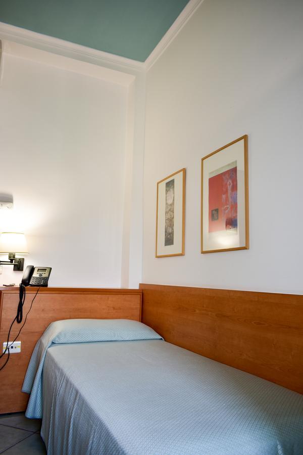 Hotel Amyclae Sperlonga Ngoại thất bức ảnh