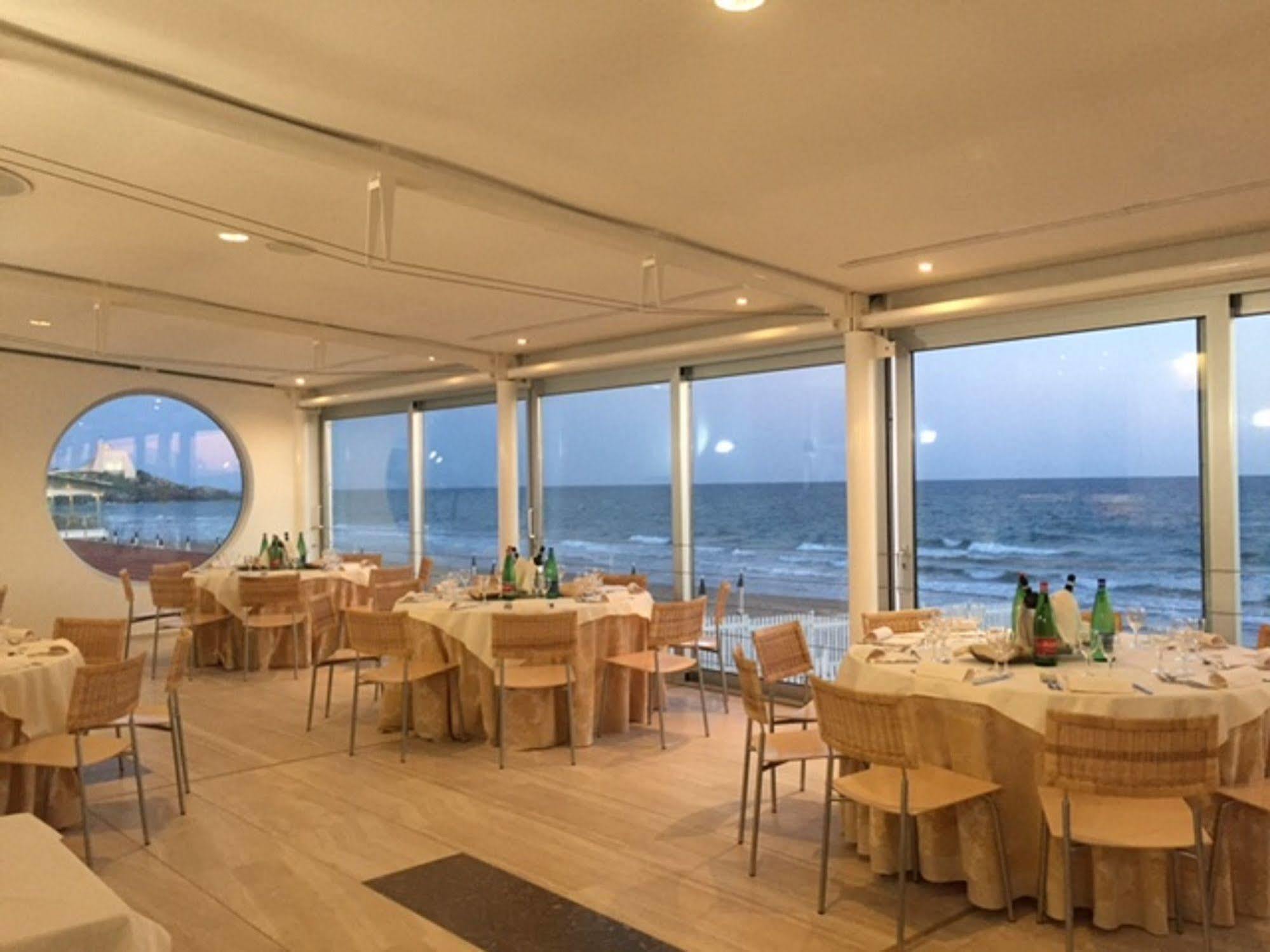 Hotel Amyclae Sperlonga Ngoại thất bức ảnh