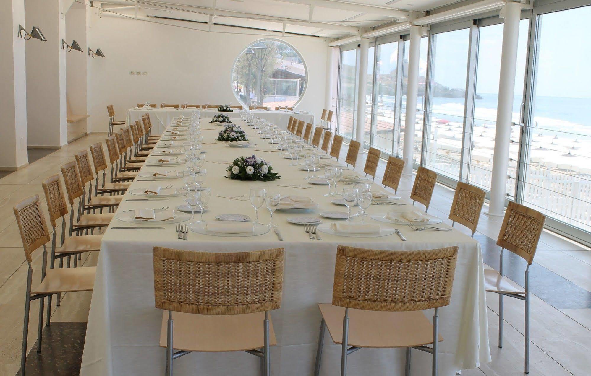 Hotel Amyclae Sperlonga Ngoại thất bức ảnh